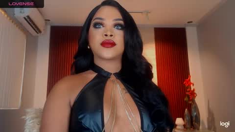 UrMajestyTyra online show from 05-30-26, 09:17