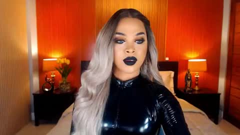 UrMajestyTyra online show from 06-16-26, 02:03