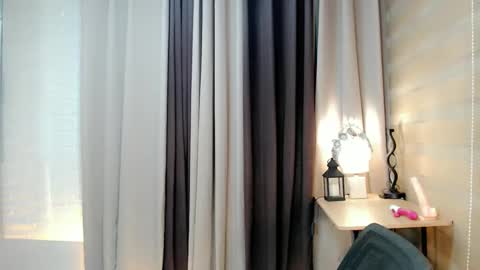 cecilia online show from 10-21-25, 08:31