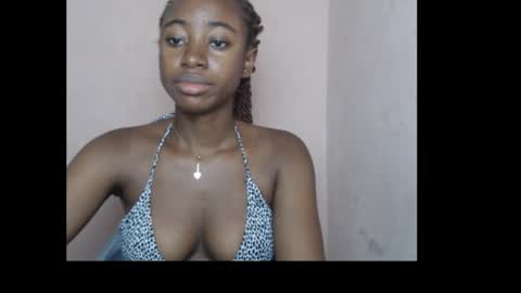 Snapshot of urnaughtydoll chatting on 09-09-25, 10:15 urnaughtydoll online show from 09-09-25, 10:15