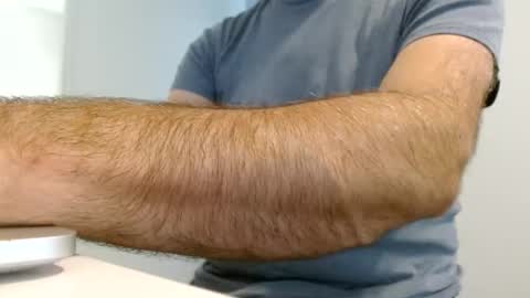 Snapshot of uropportunity chatting on 09-12-25, 04:18 Dutchsoftie online show from 09-12-25, 04:18