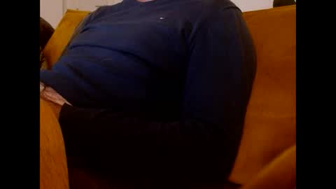 Snapshot of uropportunity chatting on 11-02-25, 12:35 Dutchsoftie online show from 11-02-25, 12:35