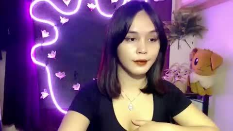 Pia online show from 10-07-25, 11:57