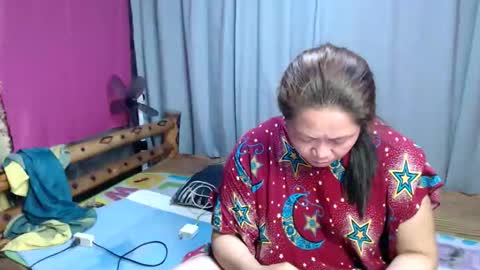 urpinay_singlemother online show from 05-01-26, 08:30