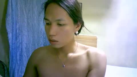 Snapshot of urpinaylovelyjuliaxxx chatting on 02-08-25, 09:56 queen julia not into CHEAPGUY online show from 02-08-25, 09:56