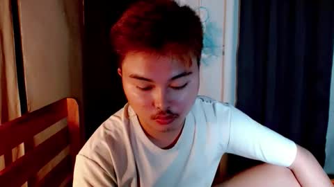 urpinoyjohnx online show from 11-01-25, 02:19