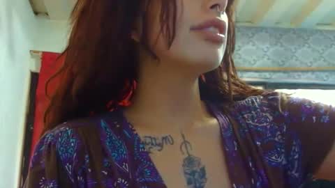 Aniie online show from 02-22-25, 11:57