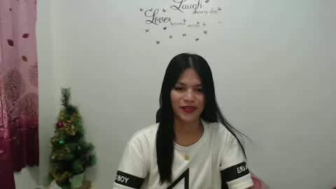 hi im kim online show from 12-04-24, 10:46