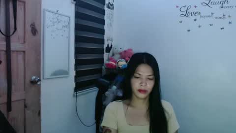 hi im kim online show from 02-09-25, 07:27