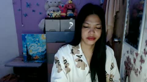 Snapshot of urpreciouspinayxxx chatting on 07-08-26, 01:54 hi im kim online show from 07-08-26, 01:54