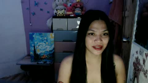 Snapshot of urpreciouspinayxxx chatting on 07-18-26, 12:09 hi im kim online show from 07-18-26, 12:09