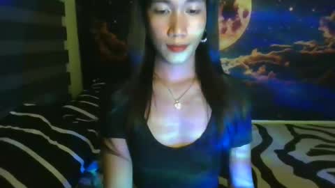 Snapshot of urprincessamara69 chatting on 01-20-25, 01:21 Amara online show from 01-20-25, 01:21