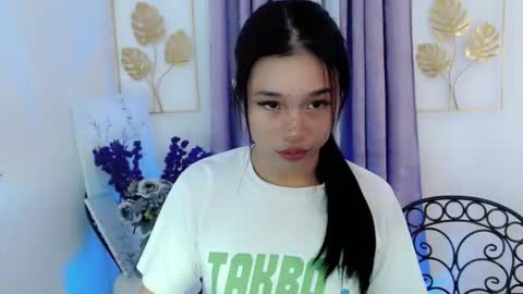 Snapshot of urseductive_llanaxx chatting on 10-26-25, 01:28 JUST CALL ME LLANA online show from 10-26-25, 01:28
