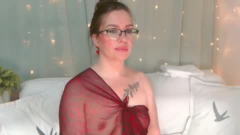 Silvia online show from 01-24-25, 01:25
