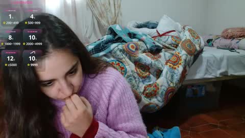 Snapshot of ursumi1 chatting on 03-07-25, 09:40 ursumi1 online show from 03-07-25, 09:40