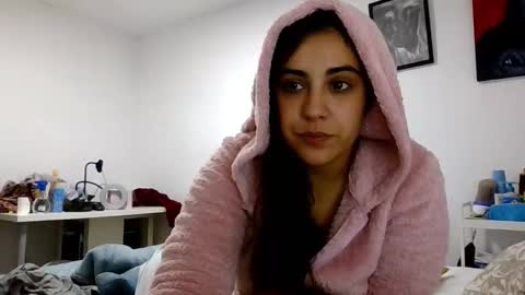 Snapshot of ursumi1 chatting on 11-02-25, 06:54 ursumi1 online show from 11-02-25, 06:54