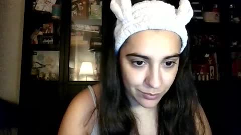 Snapshot of ursumi1 chatting on 11-08-25, 07:45 ursumi1 online show from 11-08-25, 07:45