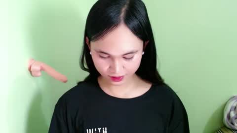 Snapshot of ursweet_athisa18 chatting on 03-24-26, 06:40 Athisa online show from 03-24-26, 06:40