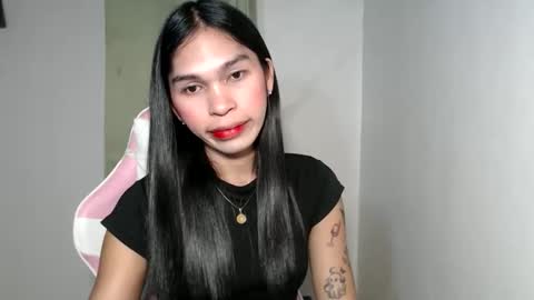 ursweet_zeviixx online show from 11-12-25, 09:53