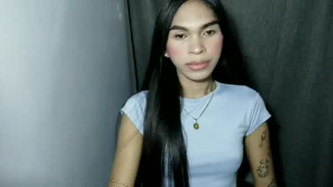 ursweet_zeviixx online show from 06-25-26, 08:08