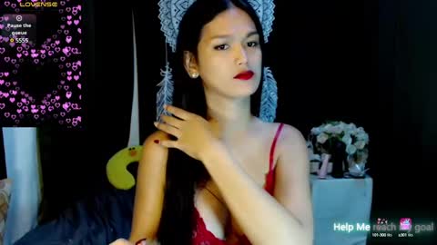Snapshot of urthai_hotfilipinax chatting on 12-24-24, 11:33 angel online show from 12-24-24, 11:33