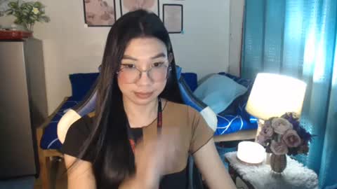 Ashley Kate Mateo Gray online show from 01-27-25, 01:19