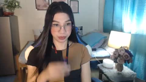 Ashley Kate Mateo Gray online show from 02-05-25, 11:02