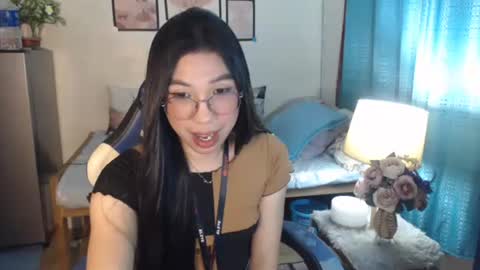 Ashley Kate Mateo Gray online show from 02-19-25, 02:12