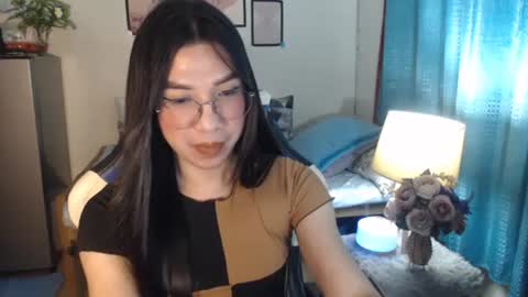 Ashley Kate Mateo Gray online show from 02-21-25, 12:06