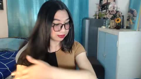 Ashley Kate Mateo Gray online show from 06-21-26, 09:34