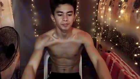 urwild_fuckerxx online show from 12-17-25, 01:22