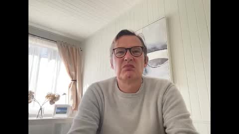 Snapshot of usablemale chatting on 02-26-25, 10:09 P online show from 02-26-25, 10:09