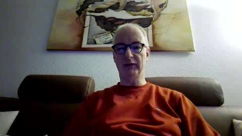 Snapshot of use2020 chatting on 01-11-26, 04:56 use2020 online show from 01-11-26, 04:56