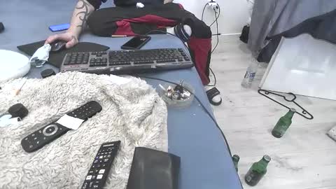 BamBam online show from 01-19-25, 04:22