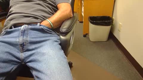 useemie online show from 09-30-25, 06:13