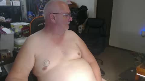 Eric online show from 05-07-26, 02:39