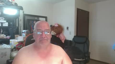 Eric online show from 05-12-26, 12:35