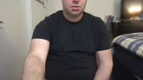 usguy online show from 12-17-25, 05:19