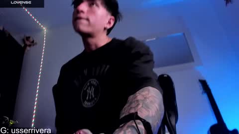 Snapshot of usserrivera chatting on 01-16-25, 01:27 rivera online show from 01-16-25, 01:27