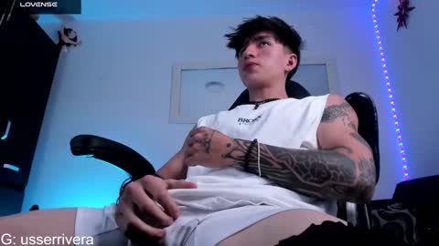 Snapshot of usserrivera chatting on 02-05-25, 01:15 rivera online show from 02-05-25, 01:15