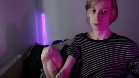 Excuse me online show from 01-10-25, 02:34