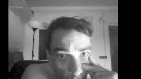 Snapshot of uthonn chatting on 06-27-26, 11:10 uthonn online show from 06-27-26, 11:10