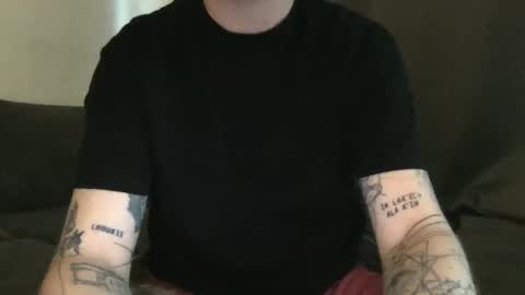 Snapshot of uwantitno chatting on 11-02-25, 06:16 uwantitno online show from 11-02-25, 06:16