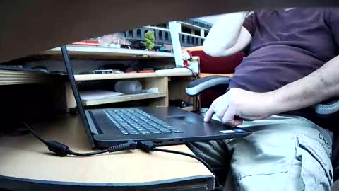 uwe1804 online show from 06-05-26, 09:48