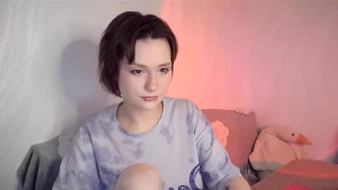 Snapshot of uwujudyosas chatting on 03-04-26, 10:10 Judy online show from 03-04-26, 10:10