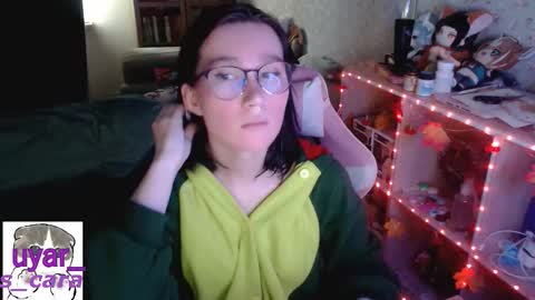 Cara online show from 10-11-25, 11:09