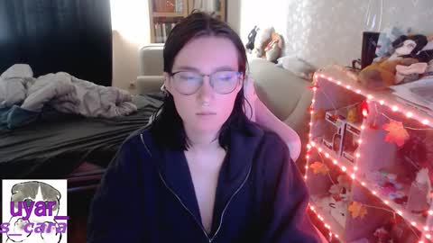 Cara online show from 10-19-25, 11:33