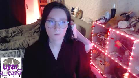 Cara online show from 10-28-25, 03:25