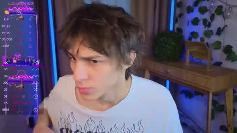 Valora online show from 11-23-25, 12:38