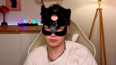 Valora online show from 02-05-26, 06:12